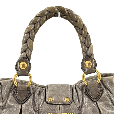 MIU MIU ギャザー ショルダーバッグ ラムスキン グレー