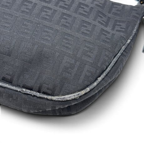 FENDI ズッキーノ キャンバス ブラック ハンドバッグ
