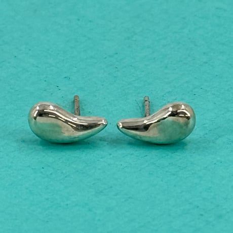 TIFFANY ティアドロップ ピアス SV925