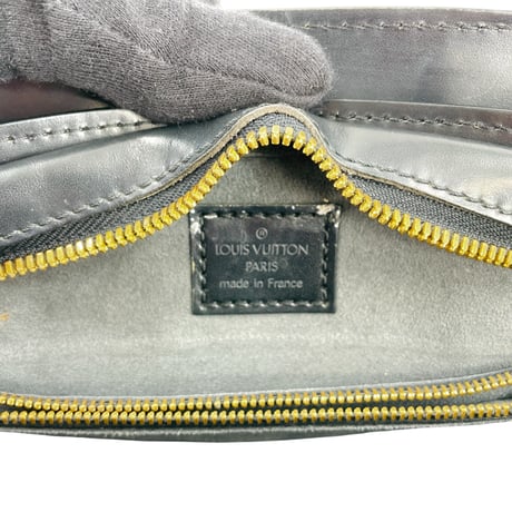 LOUIS VUITTON エピ ポンヌフ