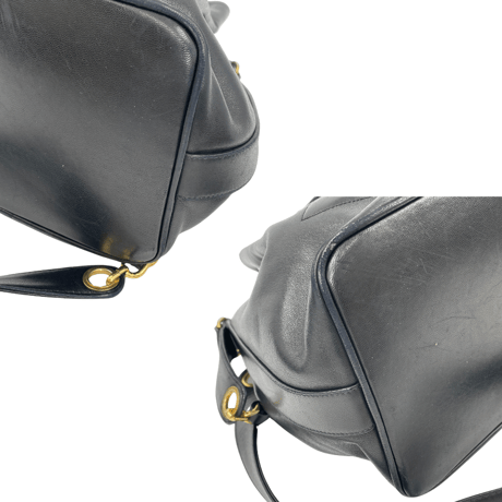 CHANEL　巾着ショルダーバッグ　ブラック