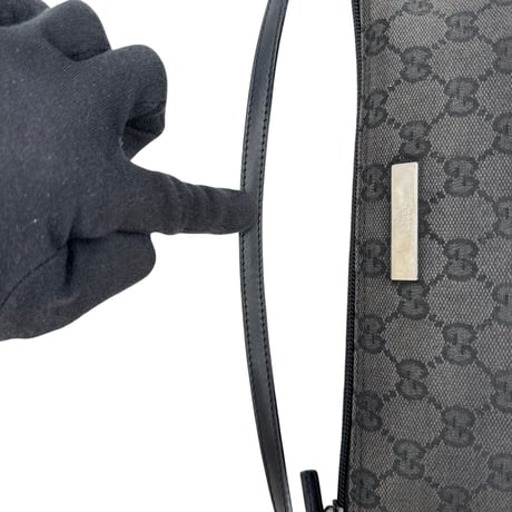 GUCCI ブラック GGキャンバス ハンドバッグ