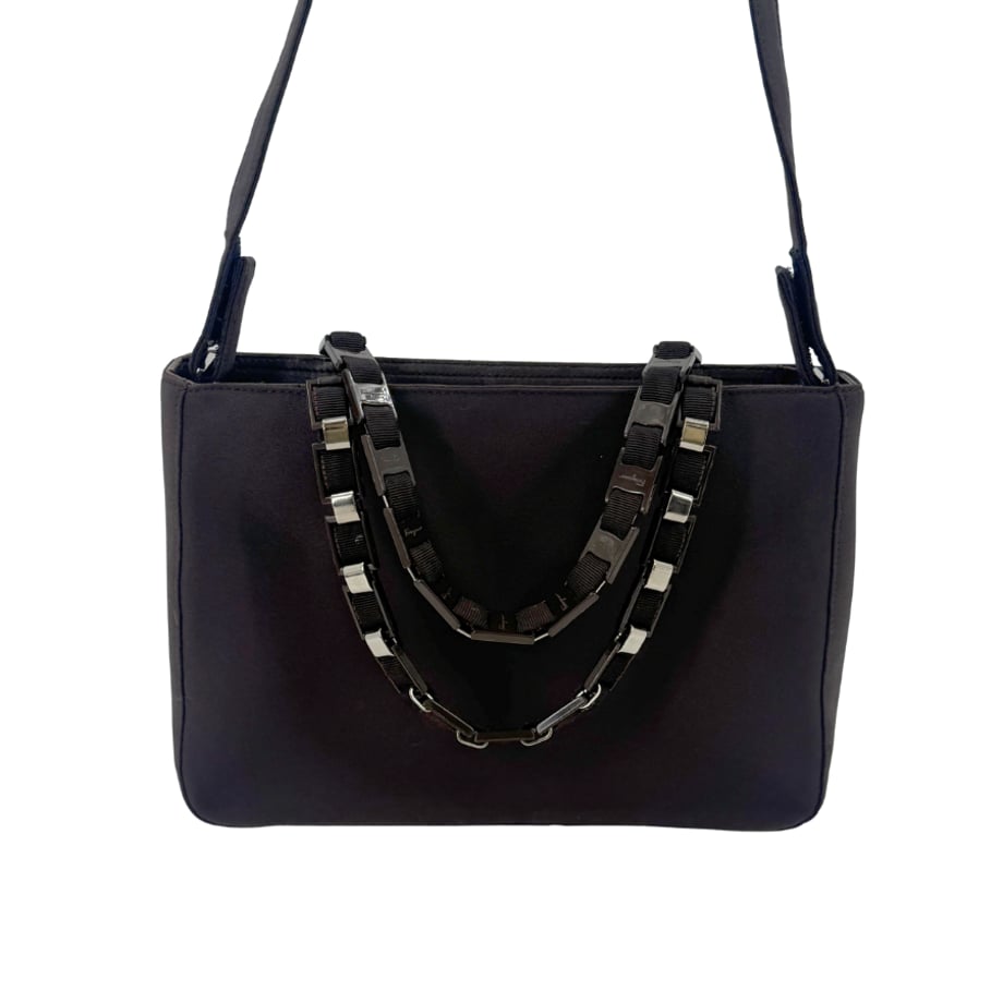 69412cb67ae4bd00017d3ec2