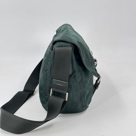 PRADA ミラノ テスートナイロン グリーン ショルダーバッグ