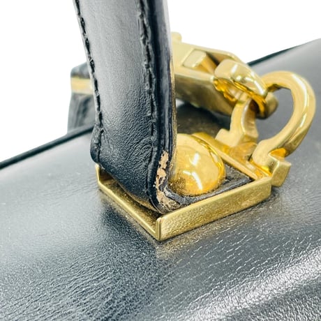 Salvatore Ferragamo ブラック レザー ガンチーニ レディース 2way ハンドバッグ