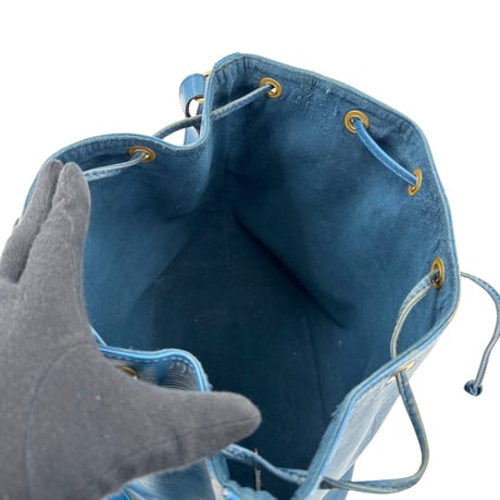 LOUIS VUITTON エピ ブルー プチノエ M44105 ショルダーバッグ