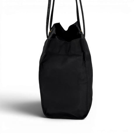 FENDI ナイロンレザー ブラック トートバッグ