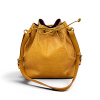LOUIS VUITTON プチ・ノエ エピ イエローレザー ドローストリング バケットショルダーバッグ M44009
