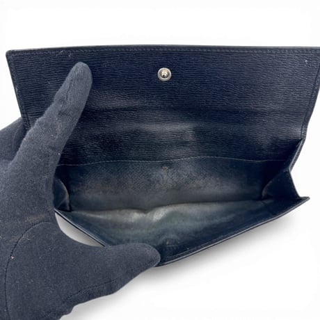 GUCCI ブラックレザー 二つ折り 長財布