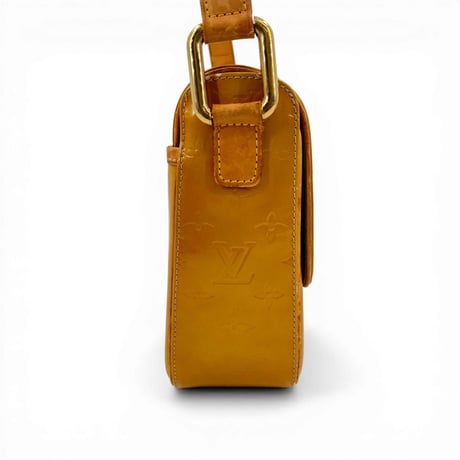 LOUIS VUITTON モノグラム ヴェルニ クリスティGM M91147 ショルダーバッグ