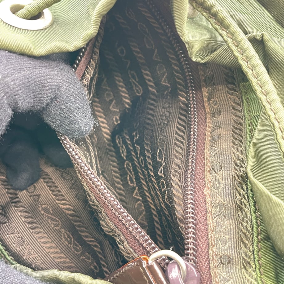 6960684200d7d500018b3cb8