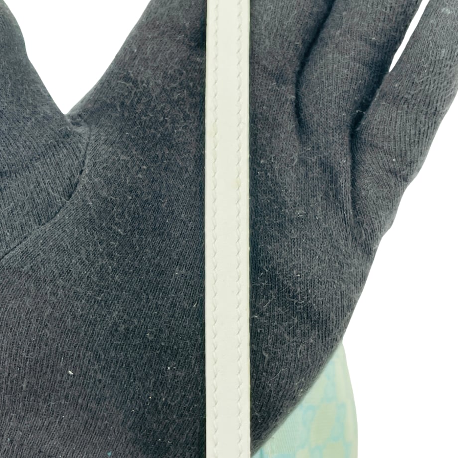 69706a0af7672e0001b6fd7c