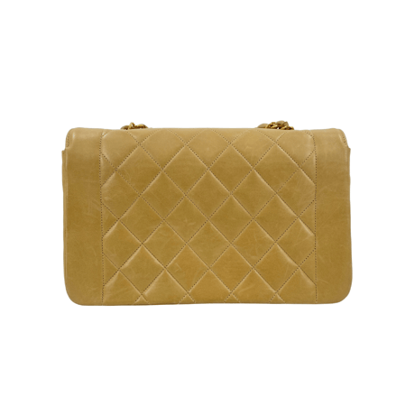 CHANEL　マトラッセ　ショルダーバッグ　ラムスキン　ベージュ