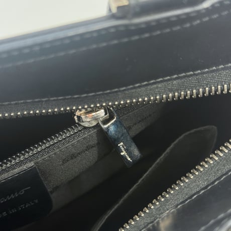 Ferragamo ガンチーニ ハンドバッグ レザー