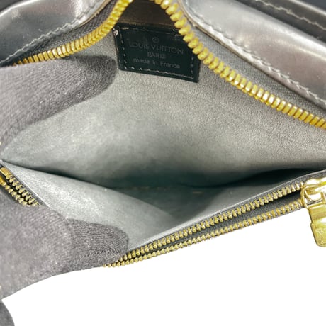 LOUIS VUITTON エピ ポンヌフ