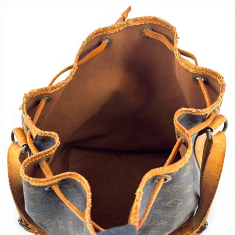 LOUIS VUITTON モノグラム ノエ M42224 巾着 ショルダーバッグ