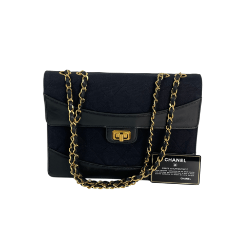 CHANEL　マトラッセ　チェーンショルダー