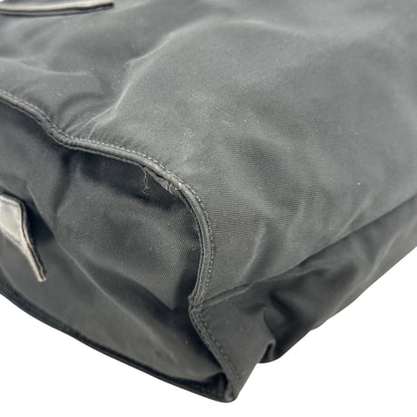 PRADA テスート ブラック ショルダーバッグ