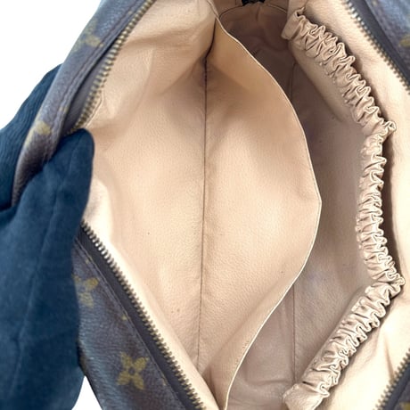 LOUIS VUITTON トゥルーストワレット28 モノグラムキャンバス 旧型 クラッチバッグ M47522