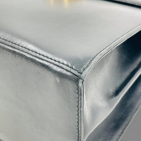 Salvatore Ferragamo ブラック レザー ガンチーニ レディース 2way ハンドバッグ