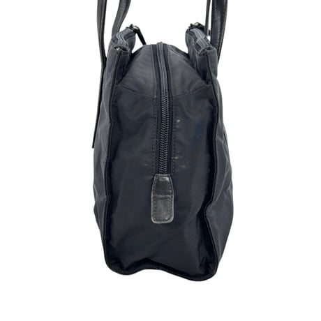 PRADA テスート ブラック ショルダーバッグ