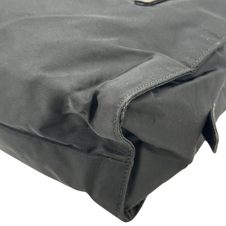 PRADA テスート ブラック ショルダーバッグ