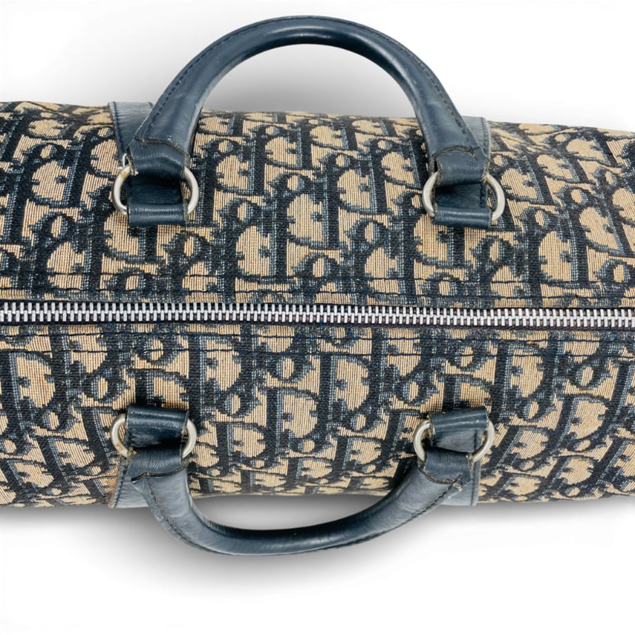 6960684200d7d500018b3cc0