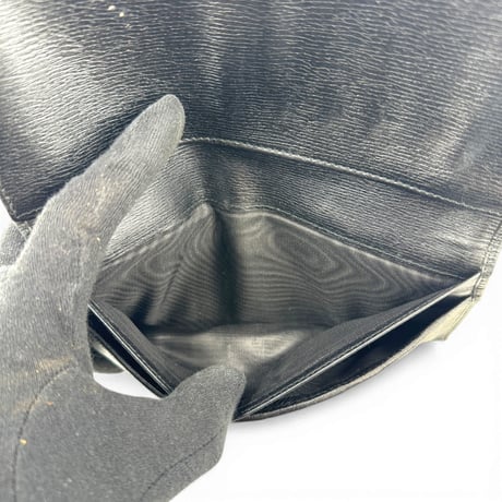 GUCCI ブラックレザー 二つ折り 長財布