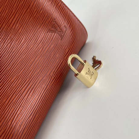 LOUIS VUITTON　エピ　スピーディ２５