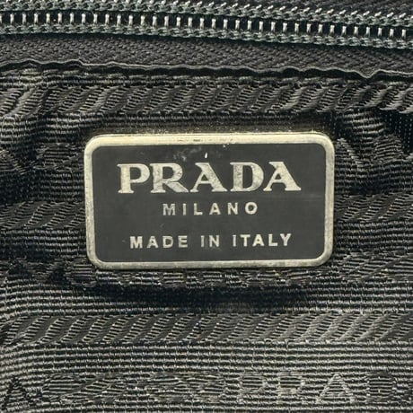 PRADA テスート ブラック ショルダーバッグ