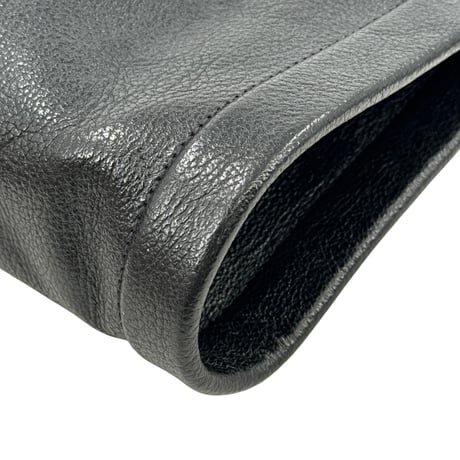 IL BISONTE レザー ブラック ショルダーバッグ