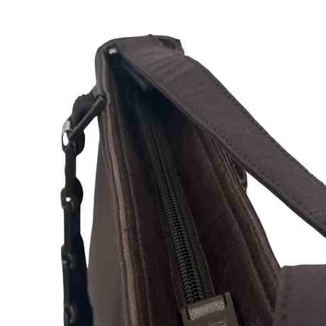 Ferragamo　２WAYチェーンショルダー　キャンバス