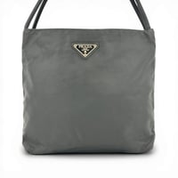 PRADA テスート ブラック ショルダーバッグ