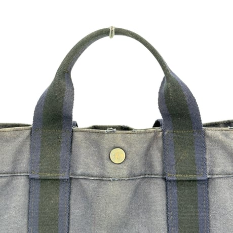 HERMES ブラック×ネイビー サックフールトゥーMM ハンドバッグ