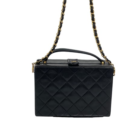 CHANEL　マトラッセ　ハンドバッグ　ラムスキン