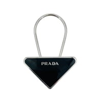 PRADA トライアングルロゴ キーリング