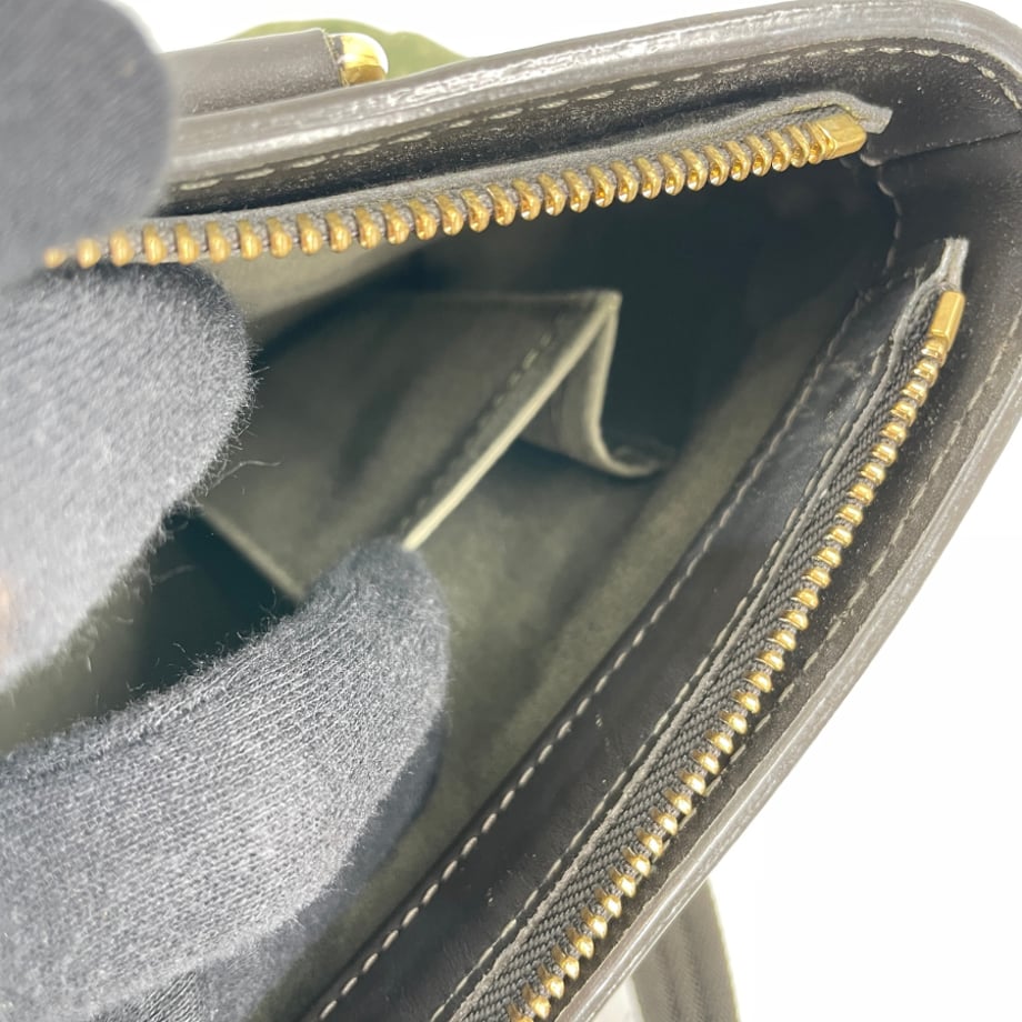 6932970f8c0c2700015f71b2