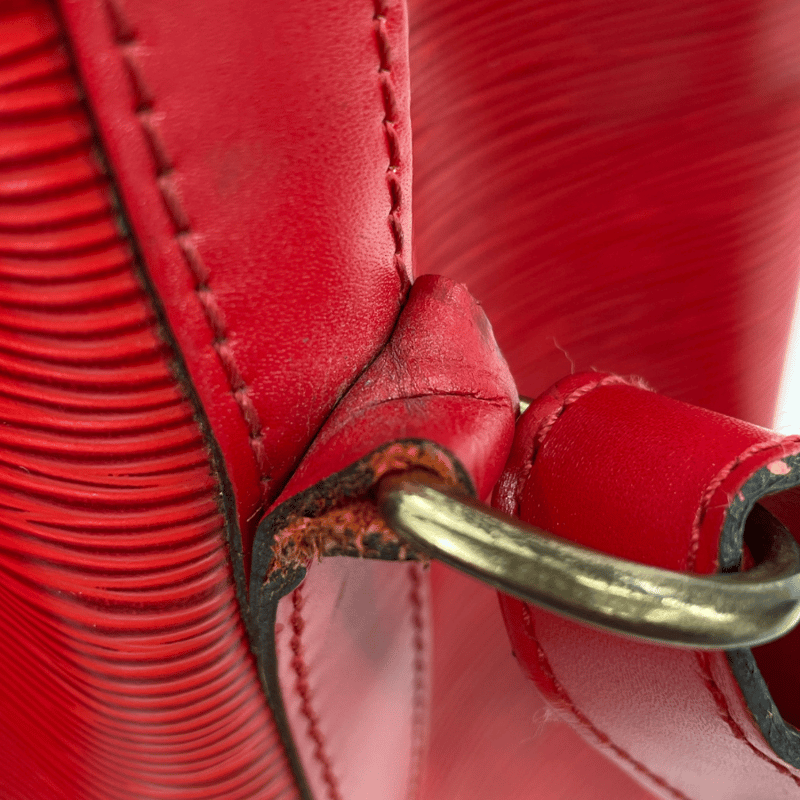 LOUIS VUITTON ショルダーバッグ エピ プチ・ノエ | tibi TRUNK 