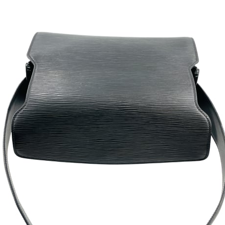 LOUIS VUITTON エピ ノクターンPM ショルダー