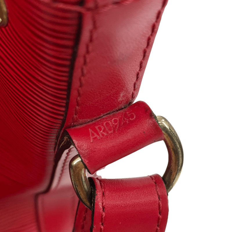 LOUIS VUITTON ショルダーバッグ エピ プチ・ノエ | tibi TRUNK 