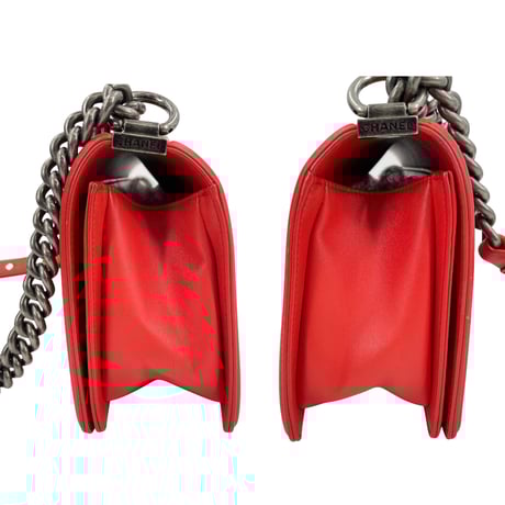 CHANEL　ボーイシャネル　Vステッチ