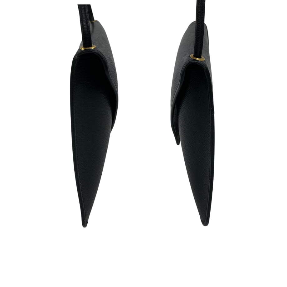 691143023c173d0001100c37