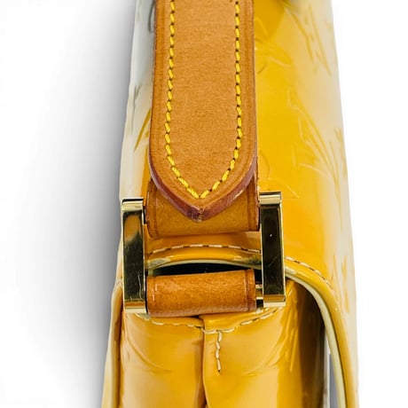 LOUIS VUITTON モノグラム ヴェルニス トンプソンストリート イエロー M91071 ショルダーバッグ