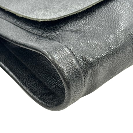 IL BISONTE レザー ブラック ショルダーバッグ