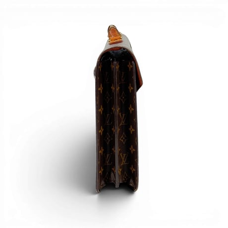 LOUIS VUITTON モノグラム コンセイエ M53331 ビジネスバッグ