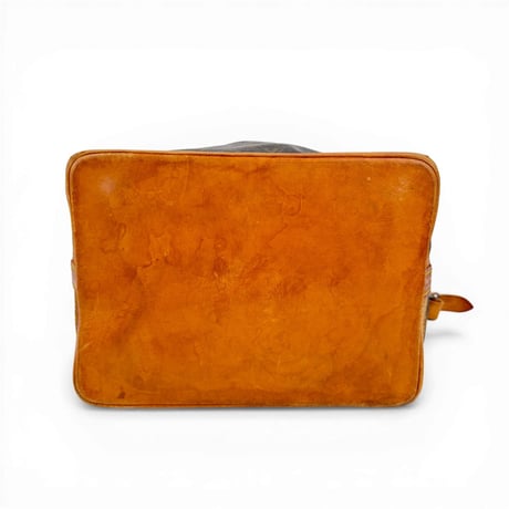 LOUIS VUITTON モノグラム ノエ M42224 巾着 ショルダーバッグ