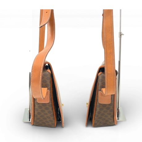 CELINE　ショルダーバッグ