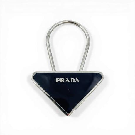 PRADA トライアングルロゴ シルバーキーリング