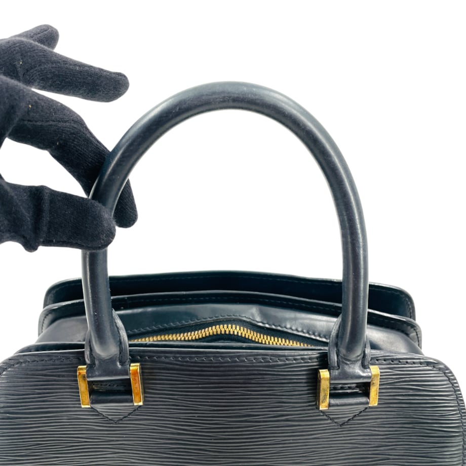 6960684300d7d500018b3cc5