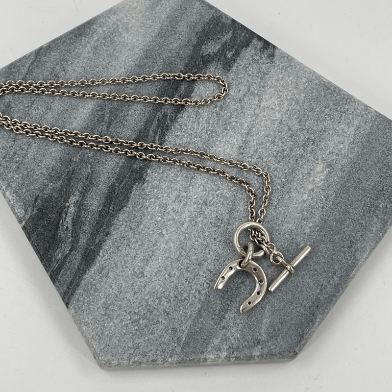 HERMES ネックレス ラッキーペンダント JR043 | tibi TRUNK 